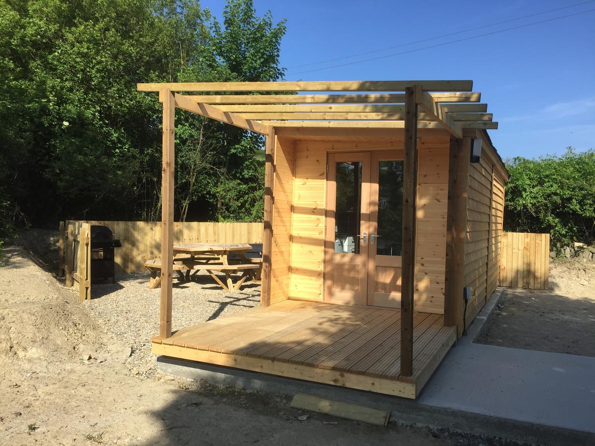 Romantic Getaway Luxury Wooden Cabin With Private Hot Tub And Bbq Aberystwyth Bagian luar foto